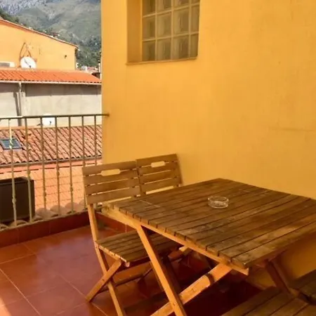 Terrasse. A 50m De La Sablettes Apartment *
